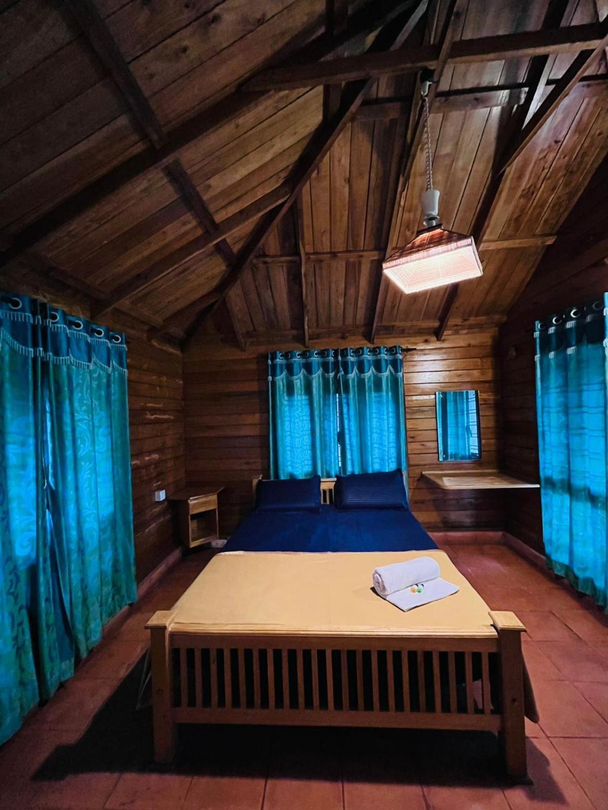 Royal Wooden Villa Mananthavady Eksteriør bilde