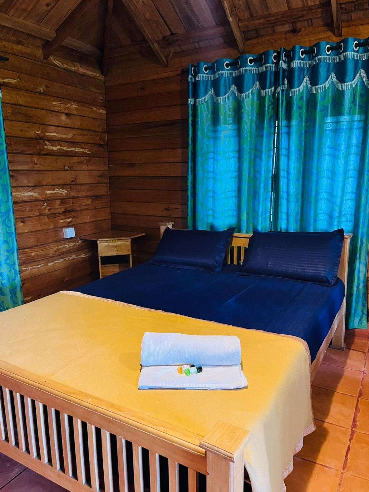 Royal Wooden Villa Mananthavady Eksteriør bilde